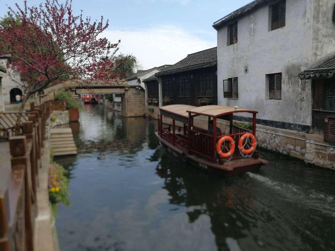 郑州春节期间继续不限号,不影响交通的违停暂不处罚